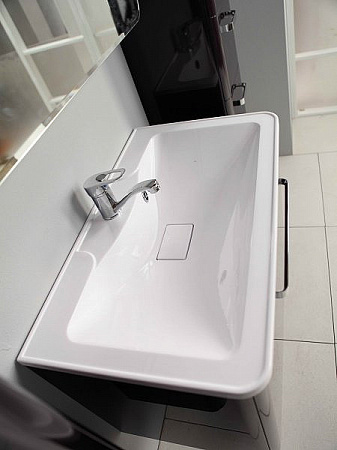 Мебель для ванной 110х44 Акватон Валенсия 110 белый жемчуг